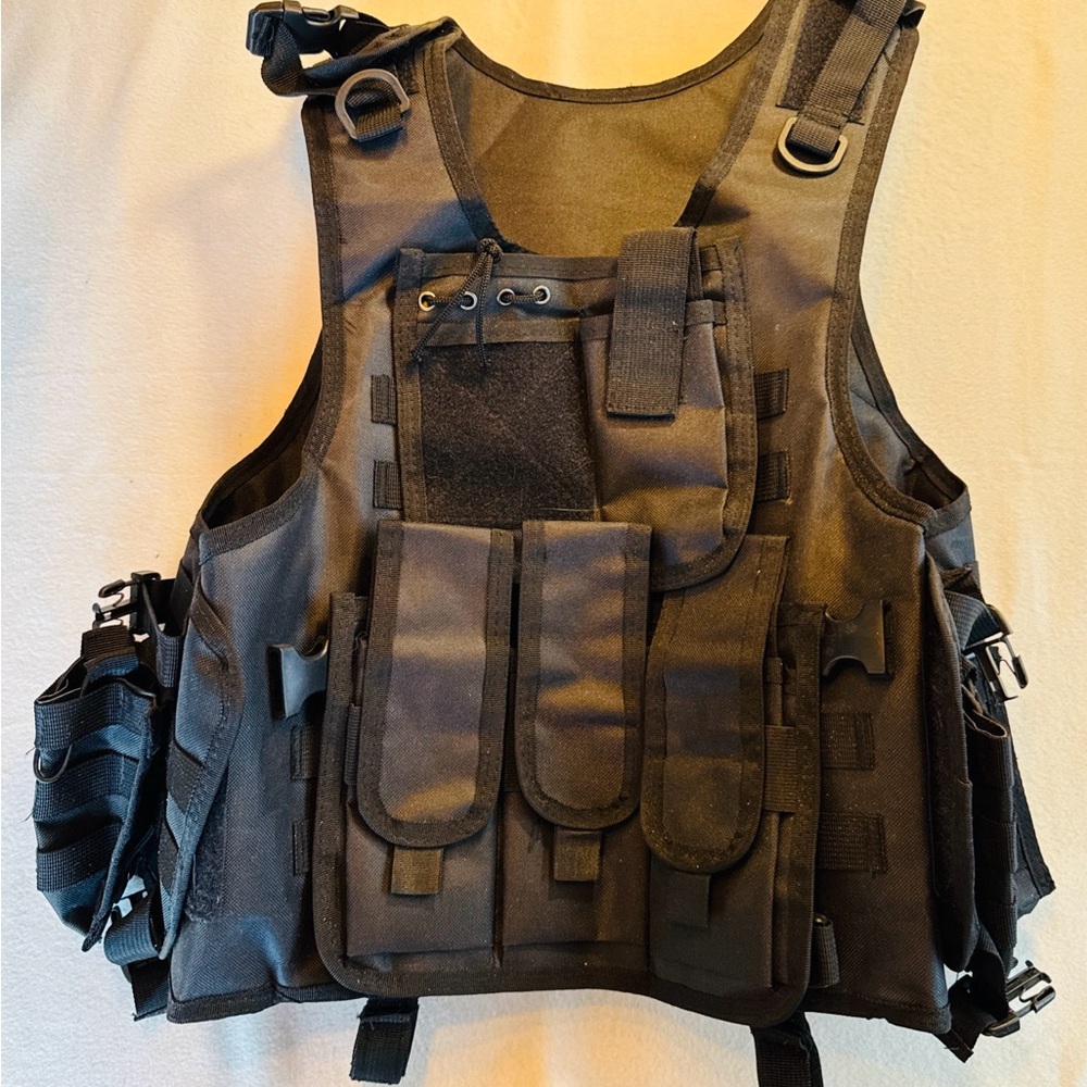 Adjustable Outdoor sport training  Airsoft Panitball Vest